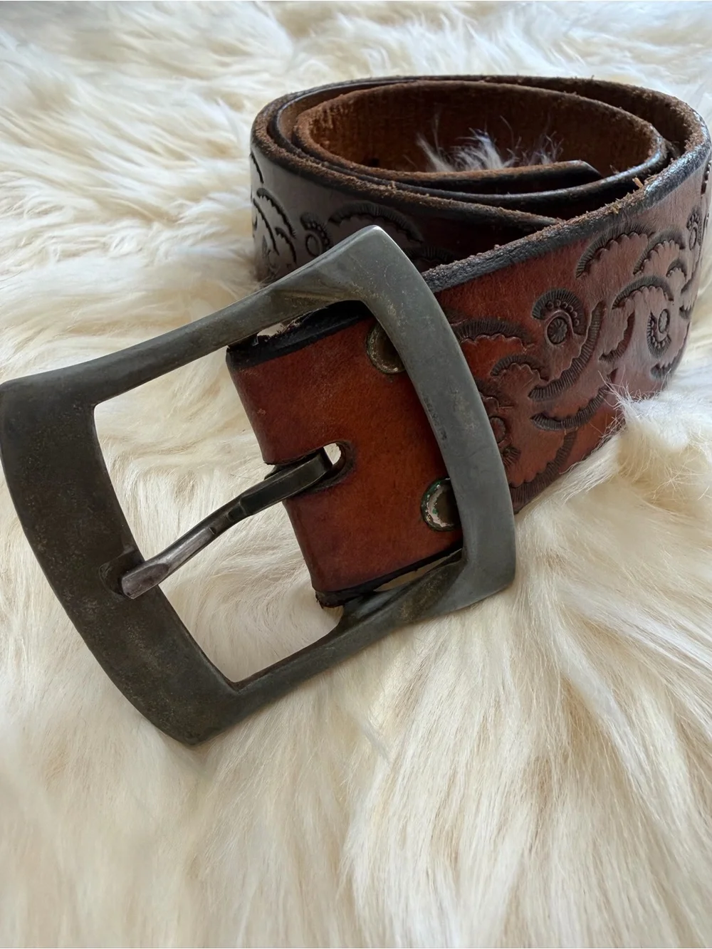 Vintage Hand Tooled Brown Embossed Leather Belt - Classic Western Style